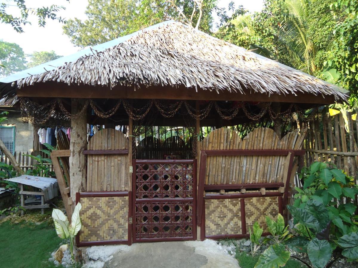 Lhoyjean Garden Hostel Batuan المظهر الخارجي الصورة