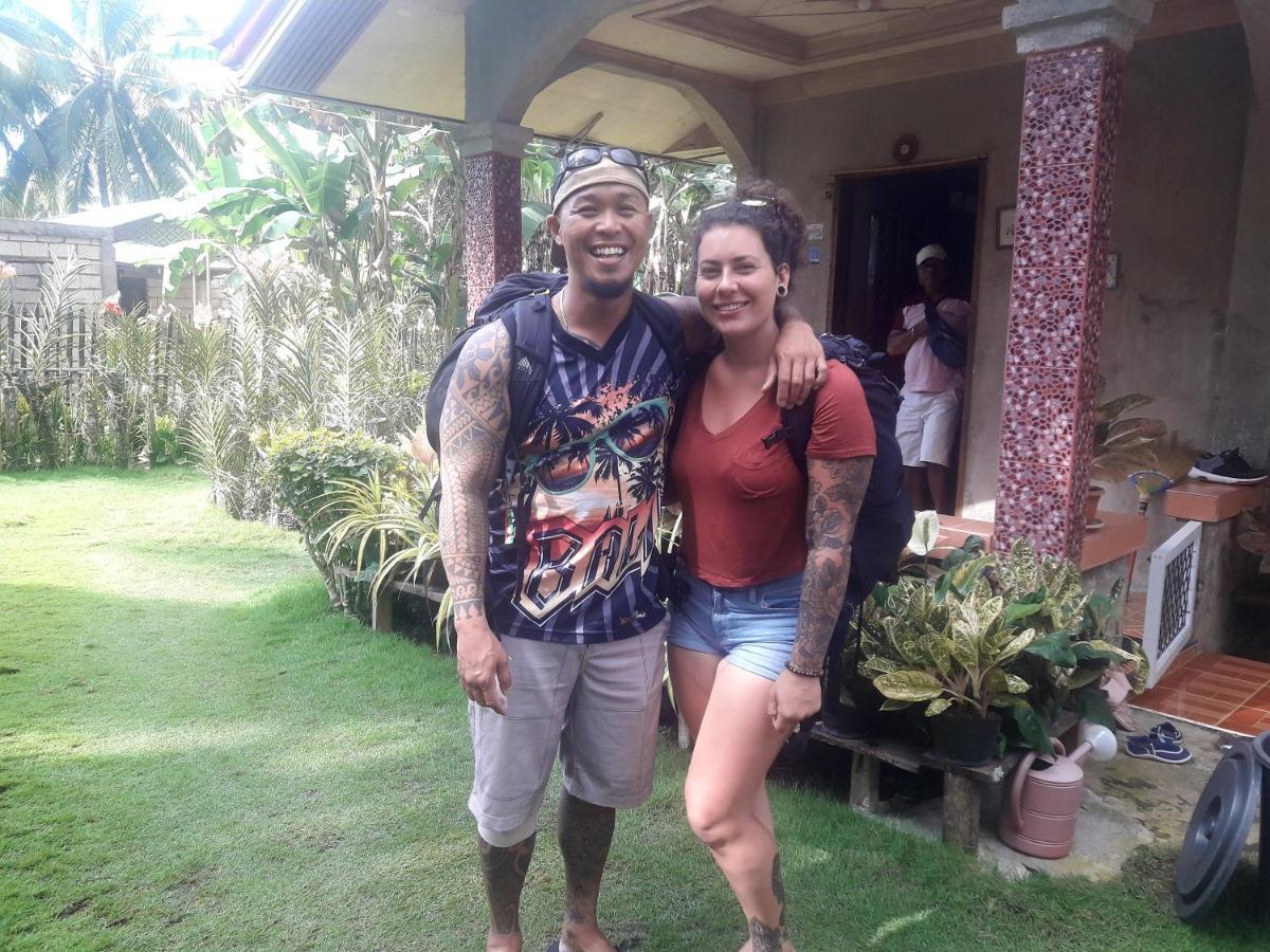 Lhoyjean Garden Hostel Batuan المظهر الخارجي الصورة