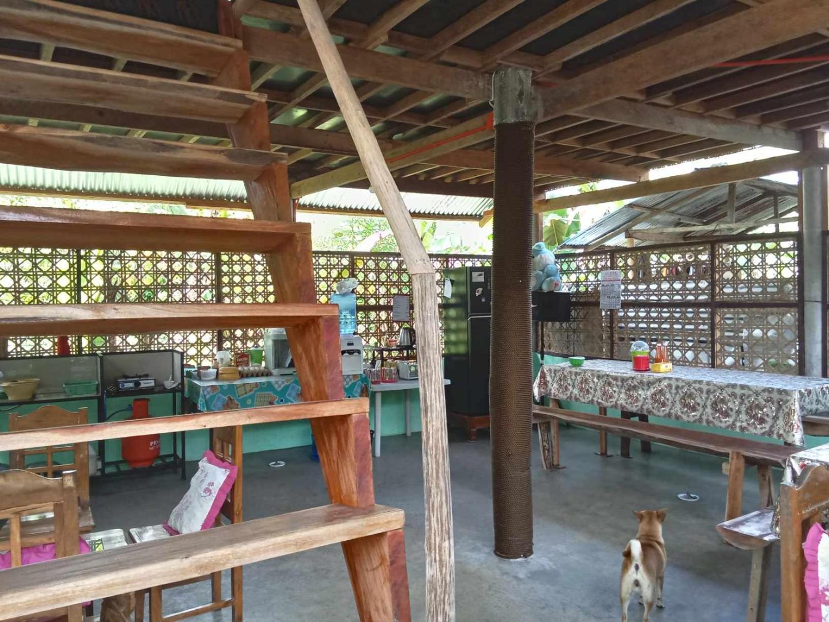 Lhoyjean Garden Hostel Batuan المظهر الخارجي الصورة