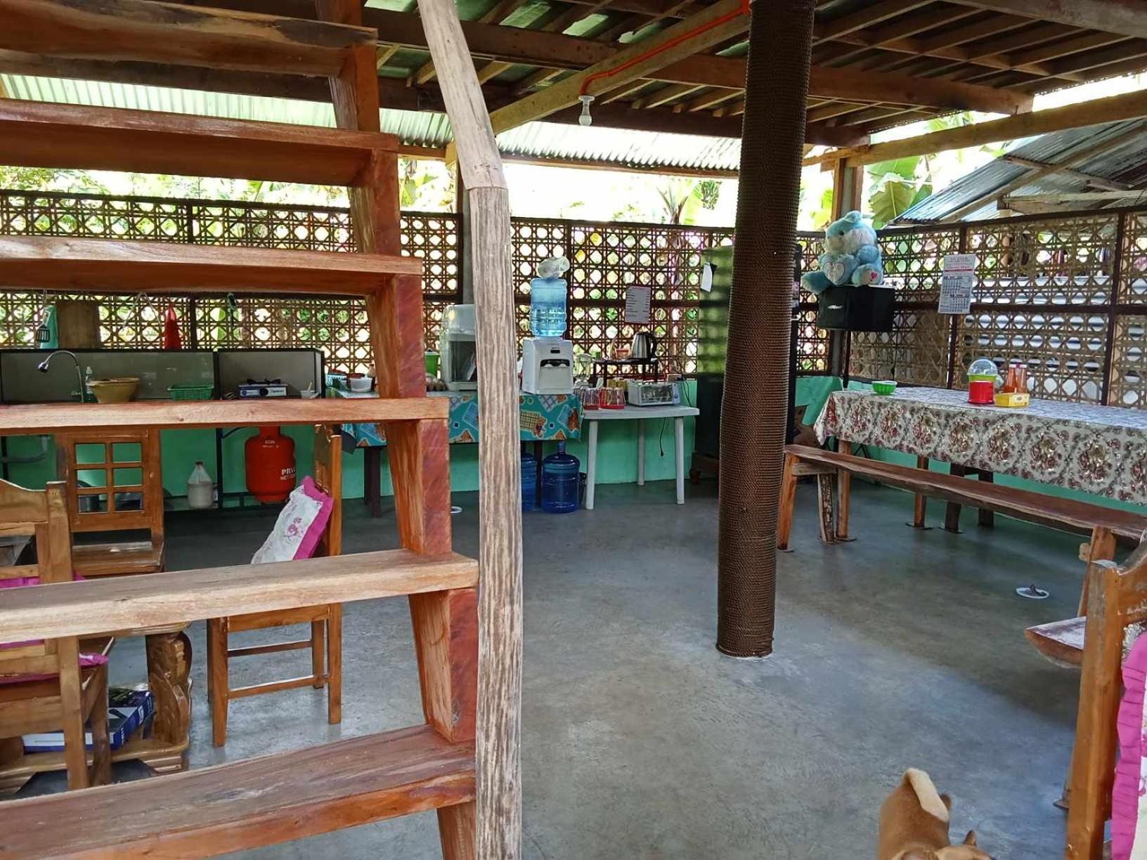 Lhoyjean Garden Hostel Batuan المظهر الخارجي الصورة